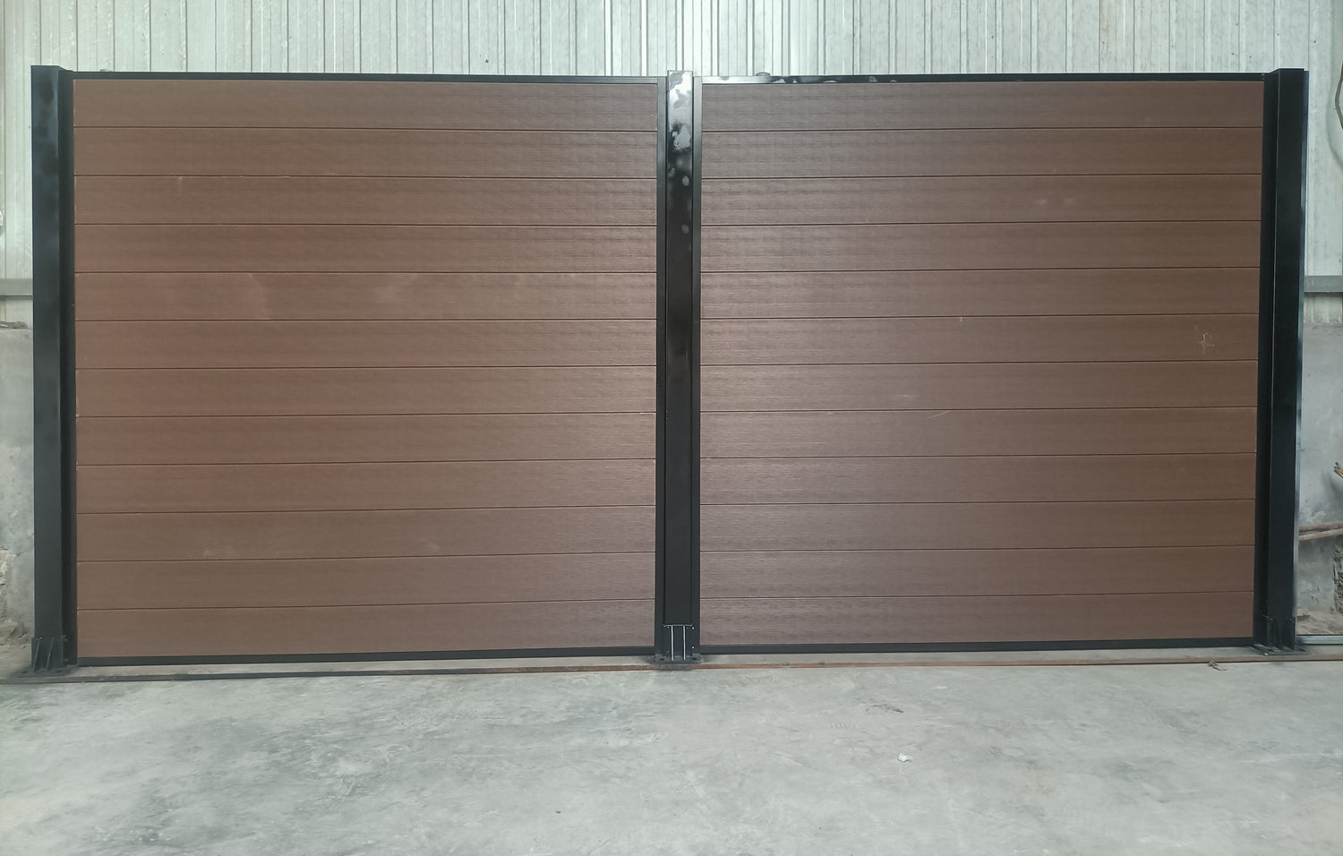 1.8m high x 1.8m wide WPC Fence