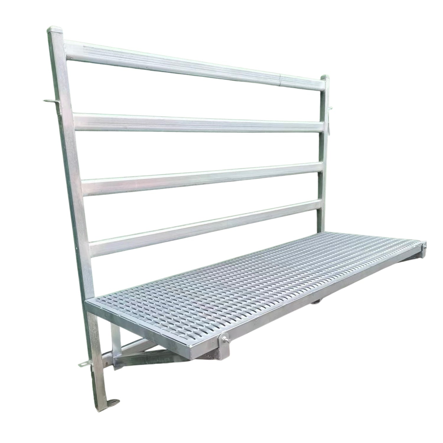 Mesh Race Walkway - For 30mm x 60mm cattle panel – Mixsteel